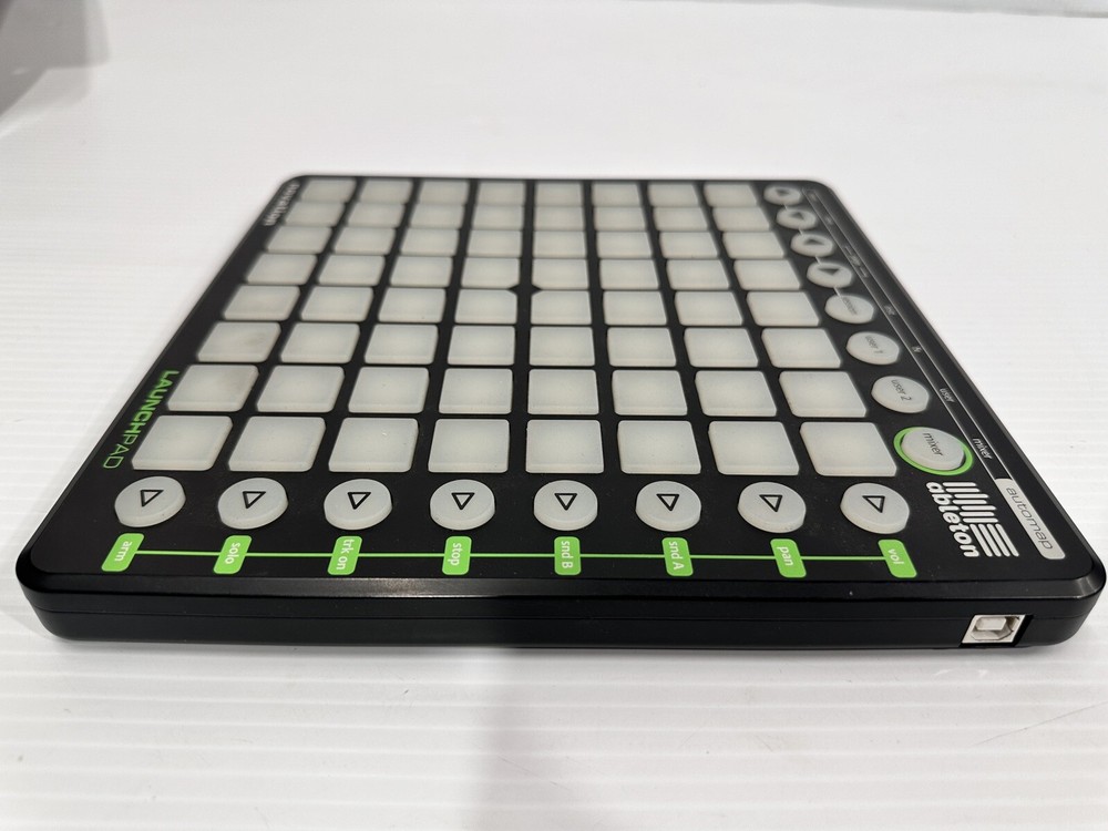 Novation Launchpad USB Ableton Live Controller NOVLPD01