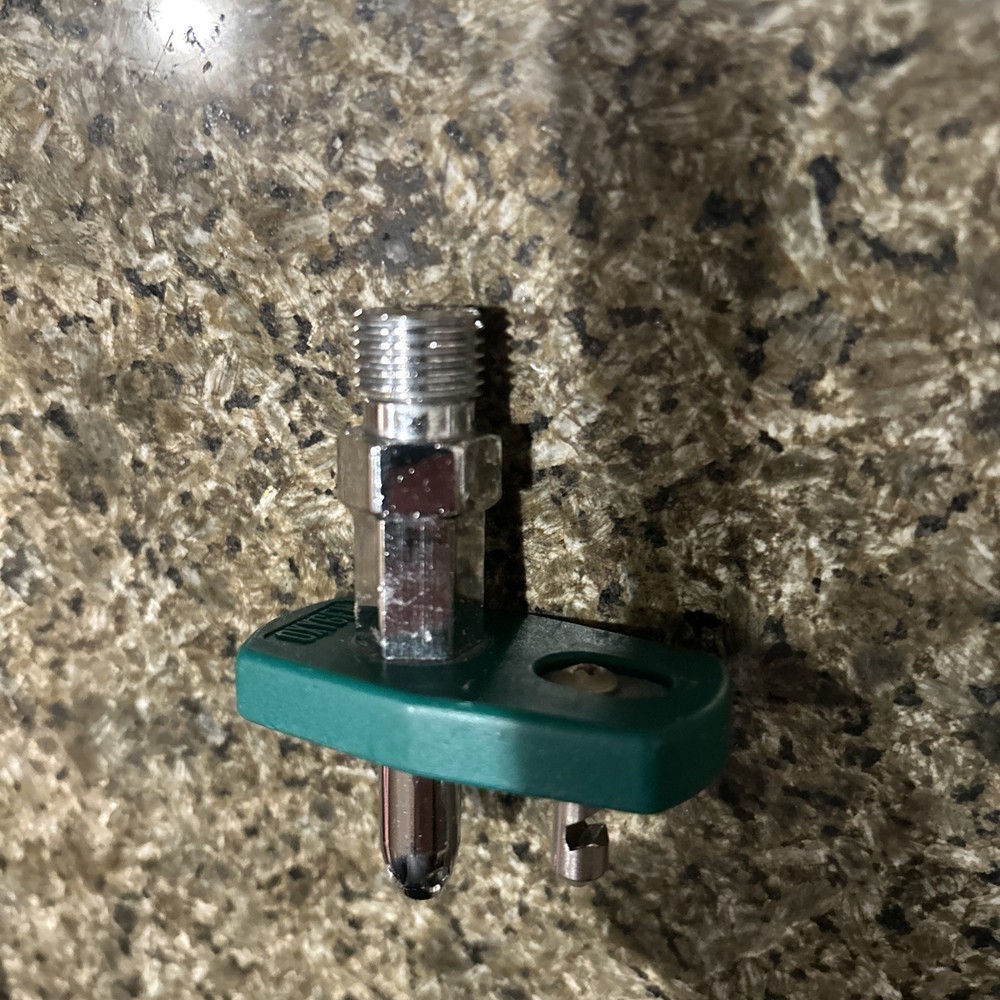 Chemetron Oxygen Adapter Piece.