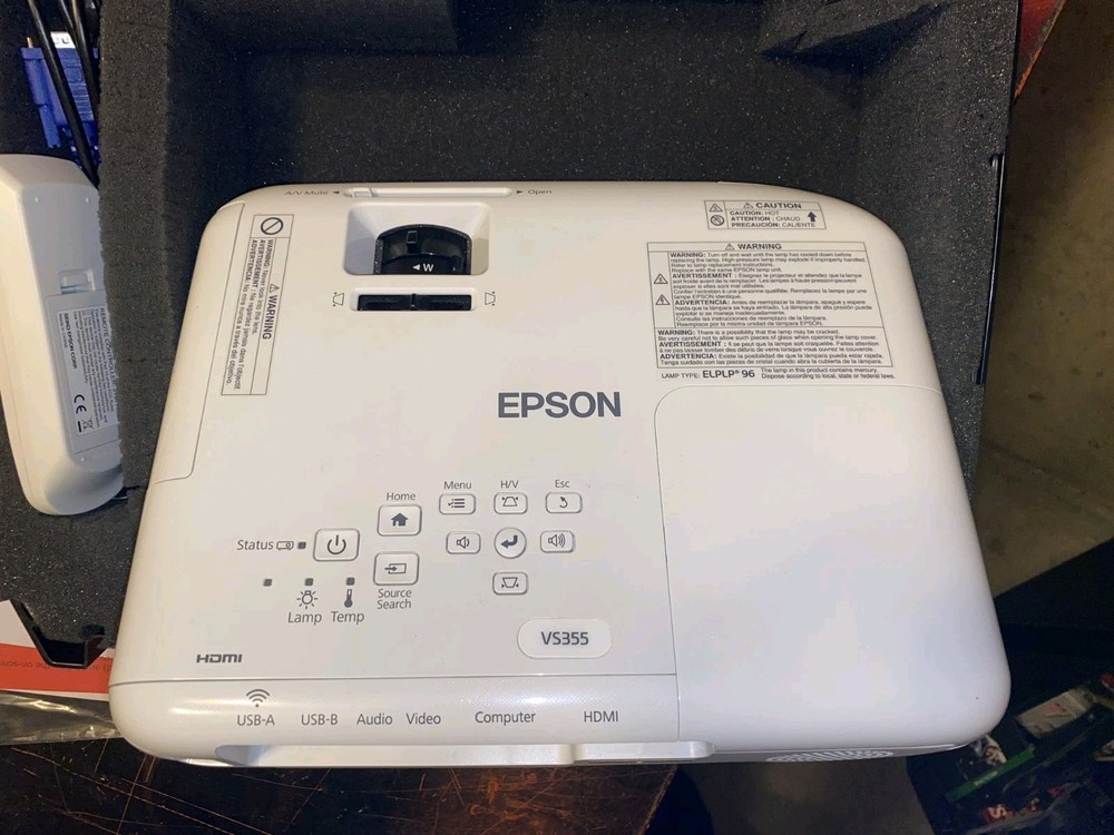 Epson VS355 WXGA 3LCD Projector Bundle – Refurbished, Only 75 Hours – Hard Case
