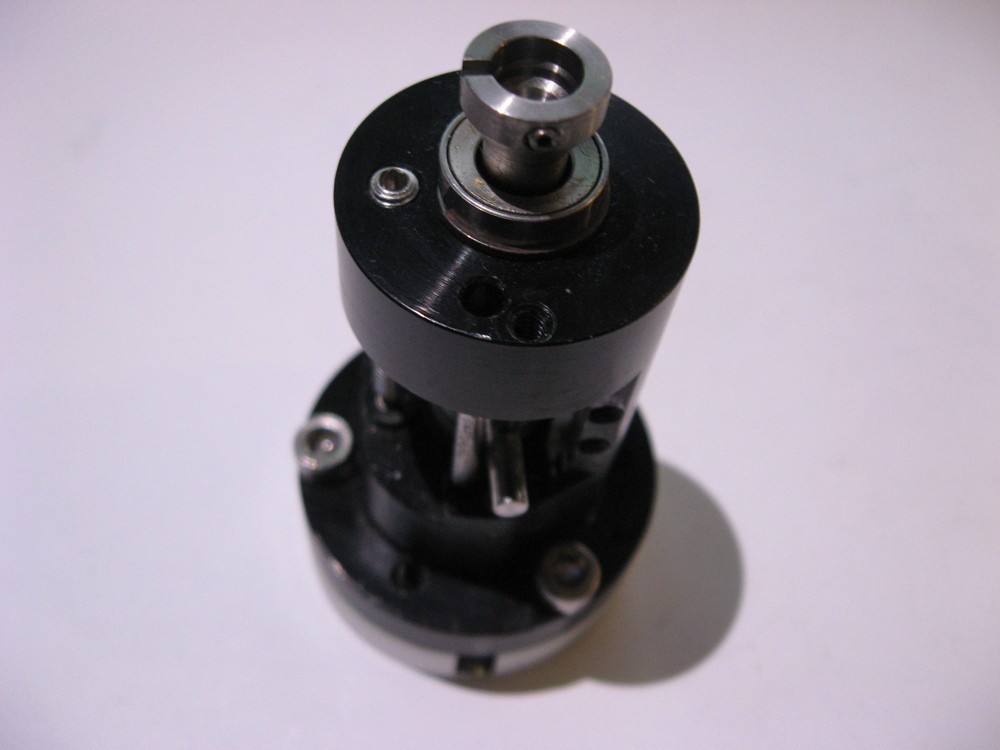 Small Pneumatic Gripper for Semiconductor Electronics Industry - USED Qty 1