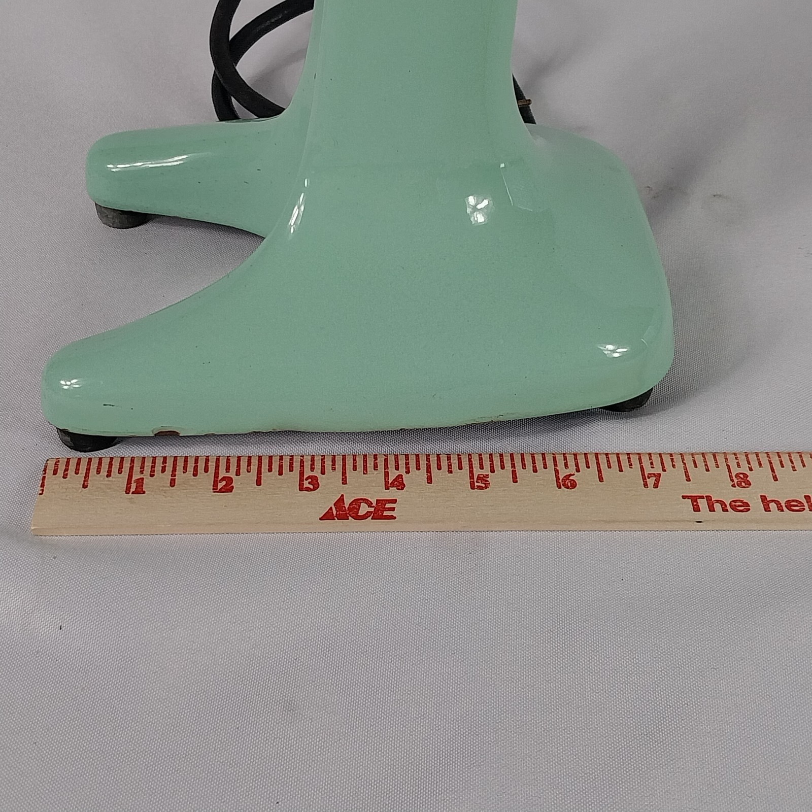 Hamilton Beach Model 33 Jadeite Green Milkshake Mixer 2 cups, WORKS