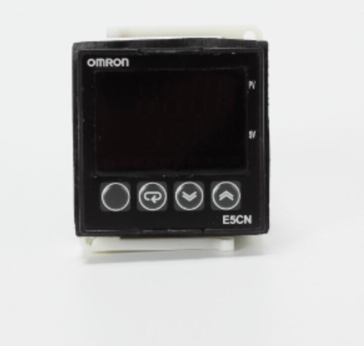 NEW Digital OMRON  Temperature Controller E5CN-Q2MT-500  E5CNQ2MT500 FAST SHIP
