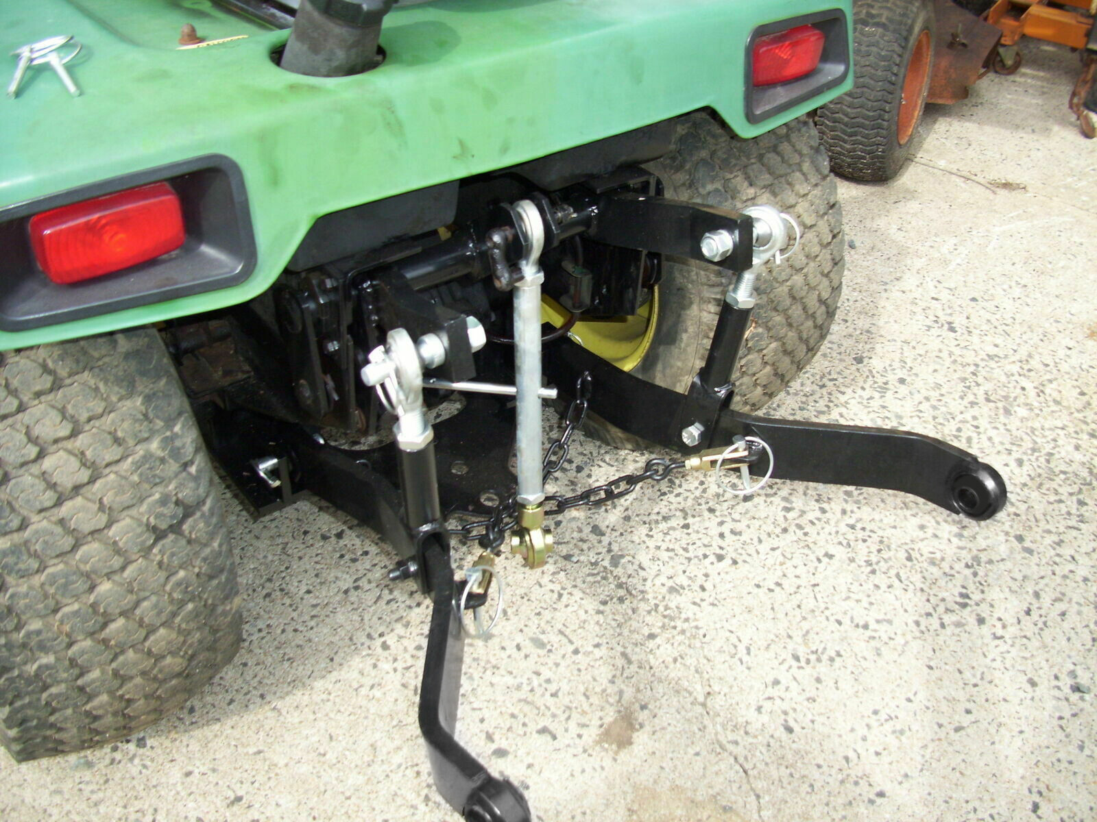 HECASA 3 Point Hitch Kit CAT 1 For John Deere 316 318 322 330 332 420 430