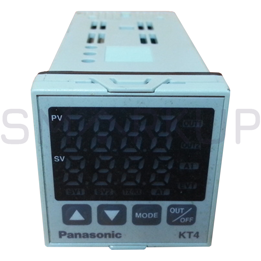 New In Box PANASONIC AKT4111100 KT4 Temperature Controller