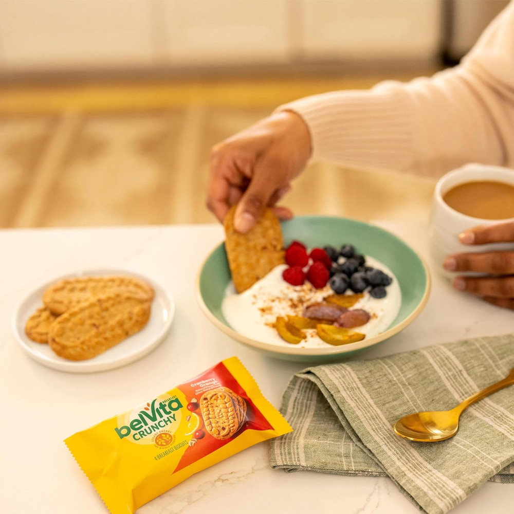 Breakfast Bars Biscuits, Cranberry Orange, 8 Packs (4 Biscuits per Pack)