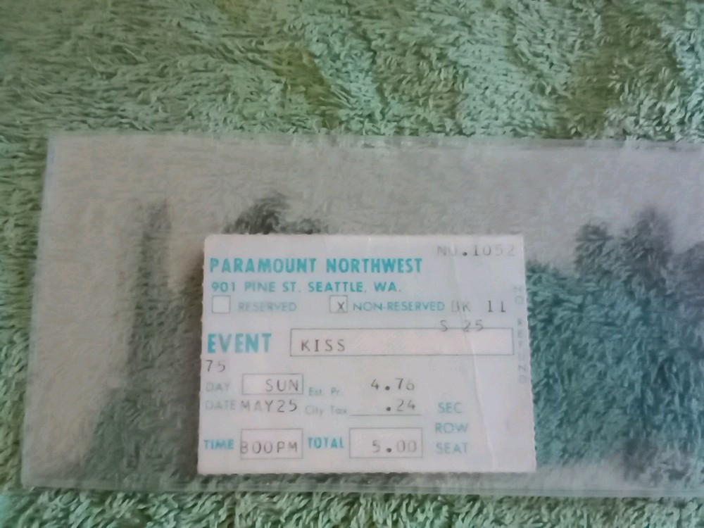 💋 Kiss Ticket Stub Classic History 5-25-75, Seattle,With Rush. Dress To Kill