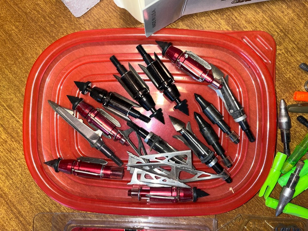 Pro Series Thunderhead and other Broadheads, Field Points, Knocks -new/used