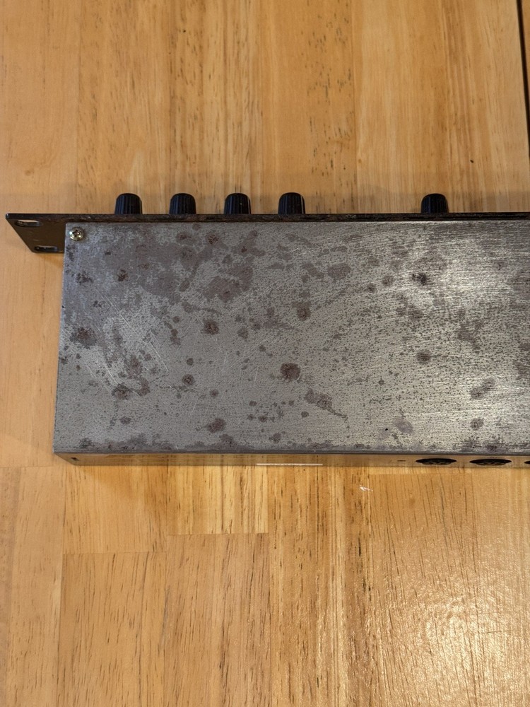 Zoom RFX-2000 Digital Reverb Multi-Effects Processor Rack Mounted Fully Working