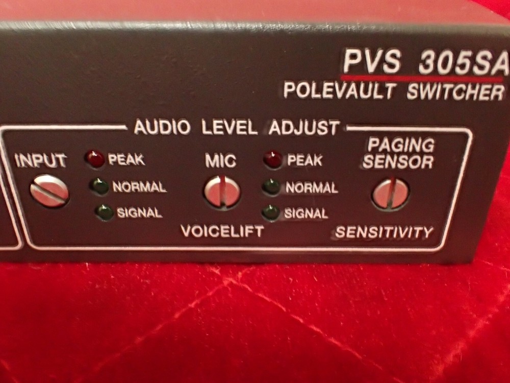 EXTRON - PVS 305SA - Polevault Switcher