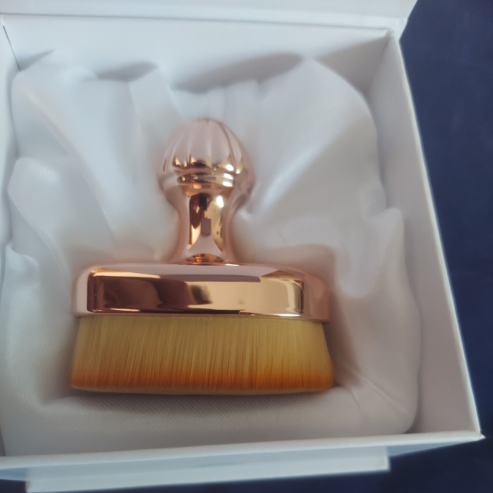 ELOISE Mini Teardrop Brush - New in Box