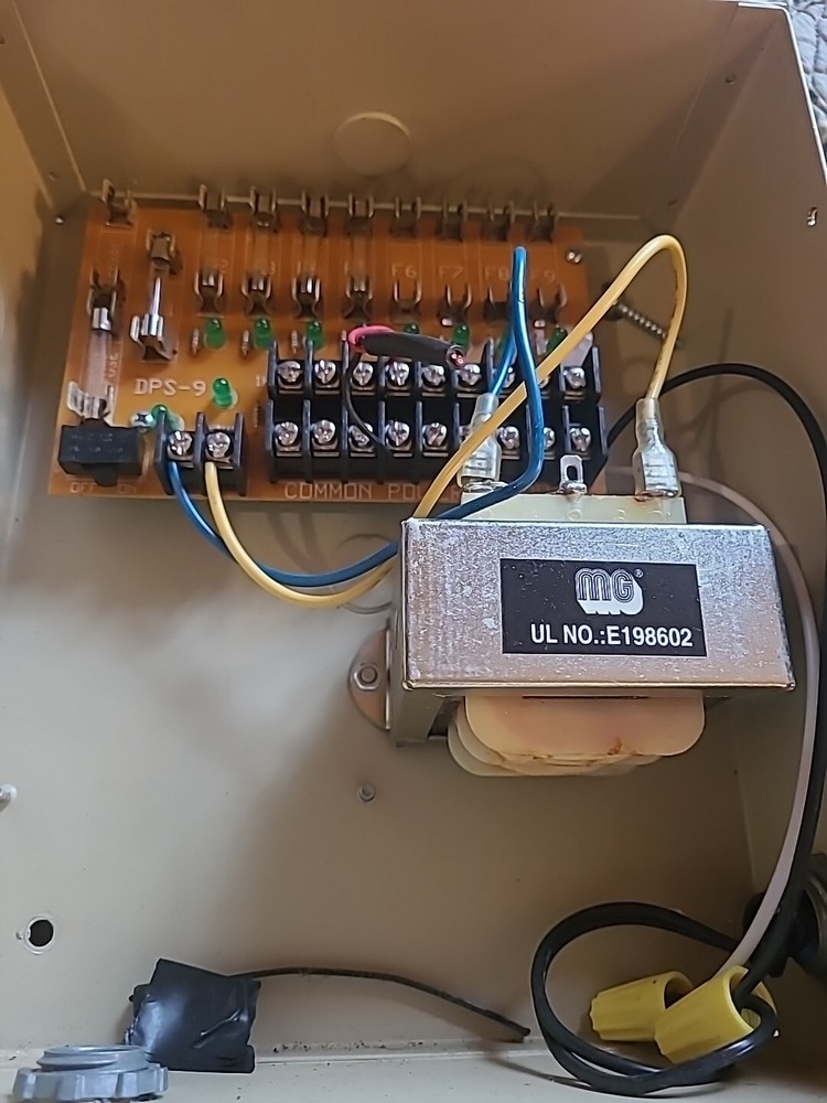 MG Electronics Cctv Camera Power Supply Model Dps-9