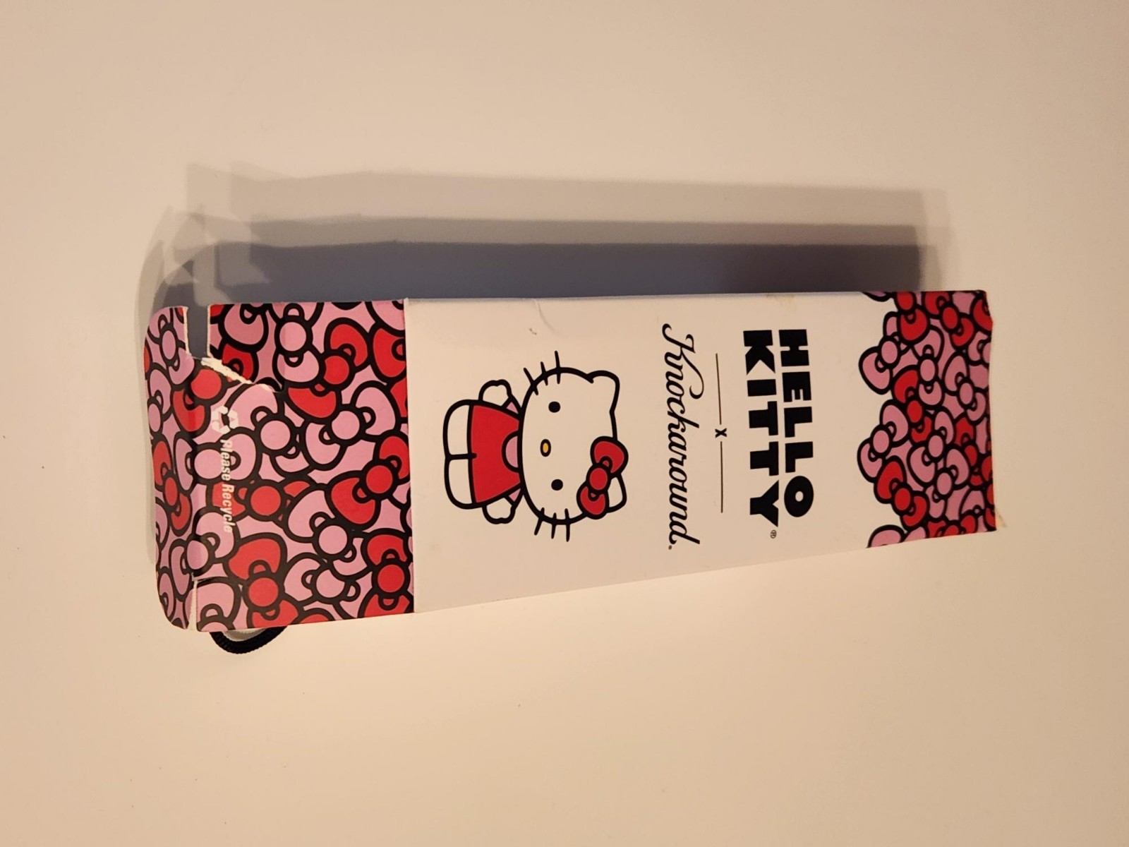 Knockaround Hello Kitty “World of Bows” Sunglasses & Pouch