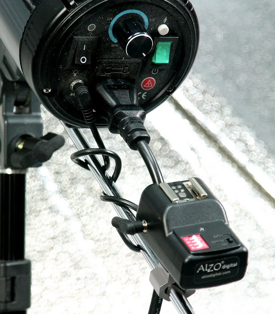 ALZO Wireless Flash Controller Speedlight Kit 16 Channel with 2 Receivers