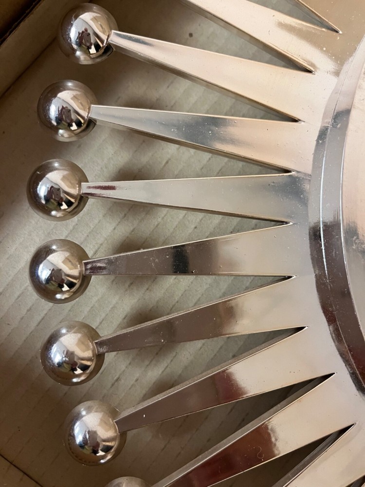 Robo-Tronics Quartz Clock 18" Model 2640