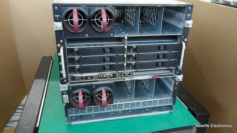 HP 412152-B22 BladeSystem c7000 Blade Enclosure