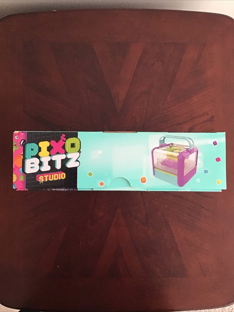 Pixobitz Studio with 500 Water Fuse Beads