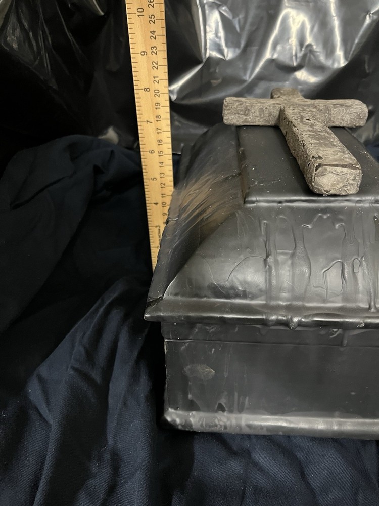 Dybbuk Box- DEMONIC-ATTACKED-3 CLAW MARKS!-MUST GO!!! PLEASE READ!
