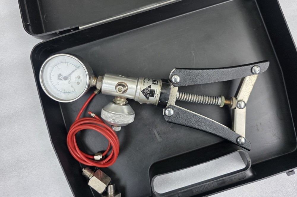 Si Instruments TP1 Pressure Calibrator Pump