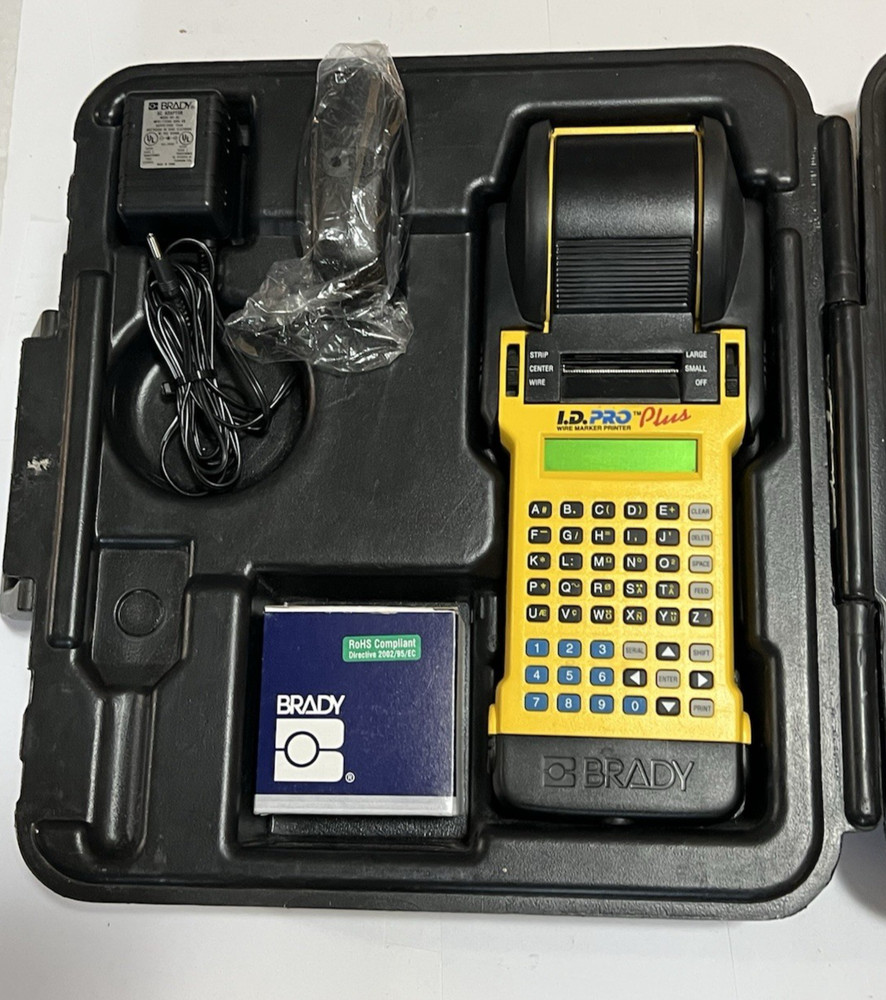 Brady ID Pro Plus Wire Marker Printer Set Mobile with case Dead Batteries