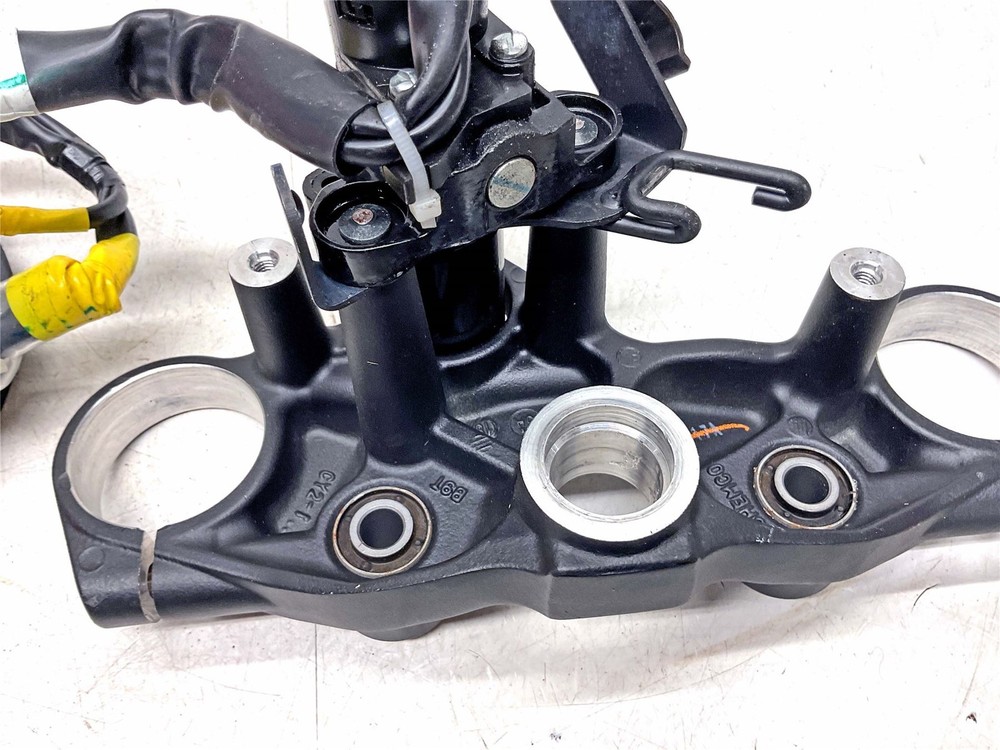 2024 Yamaha MT-03 Lock Set