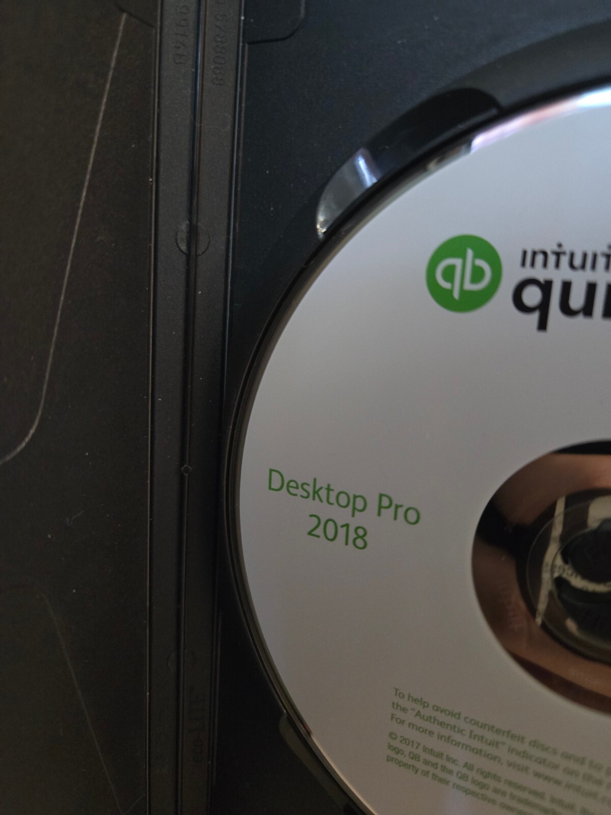 INTUIT QUICKBOOKS DESKTOP PRO 2018 FOR WINDOWS – RETAIL BOX – 1 USER – ORIGINAL
