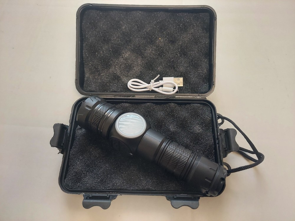 White Beam Flashlight 100000 Lumen Zoomable Digital Display Magnetic Base Usb