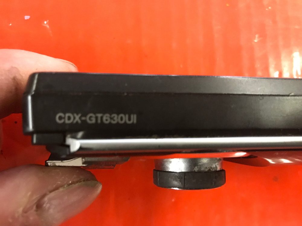 Sony CDX-gt630ui faceplate face plate