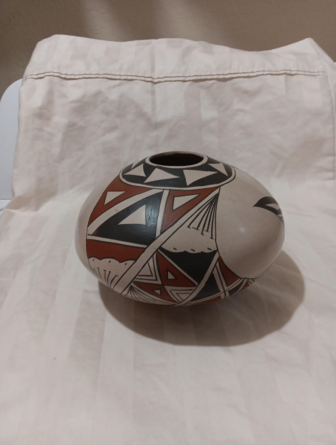 Native American Pottery  SeedBowl Vintage Polychrome Southwestern Style