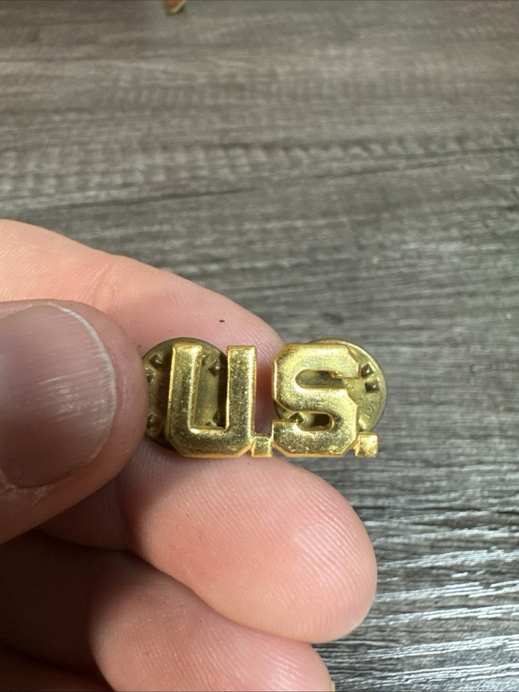 ORIGINAL EARLY WWII US ARMY "US" ENLISTED M1938 CLASS A JACKET COLLAR DISCS-PAIR