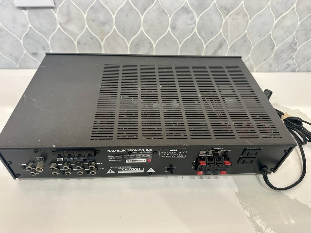 NAD 7220PE Stereo Receiver