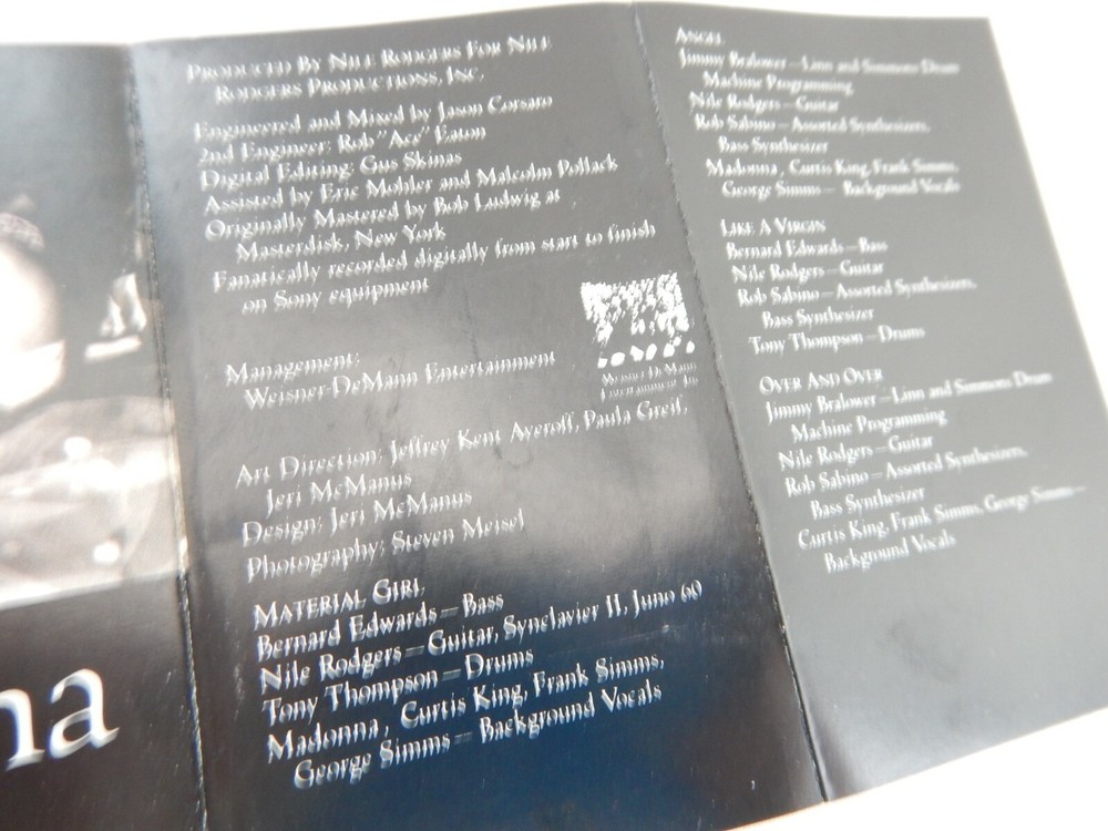 MADONNA - LIKE A VIRGIN - CASSETTE