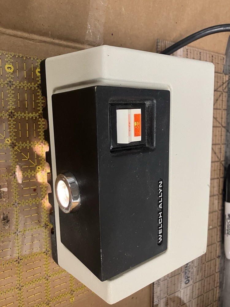 Welch Allyn Light Box 1985 Heavy