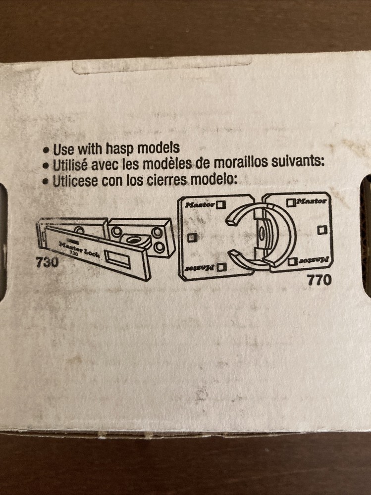 Master Lock 6271 Hidden Shackle Padlock -- NEW -- includes 2 keys