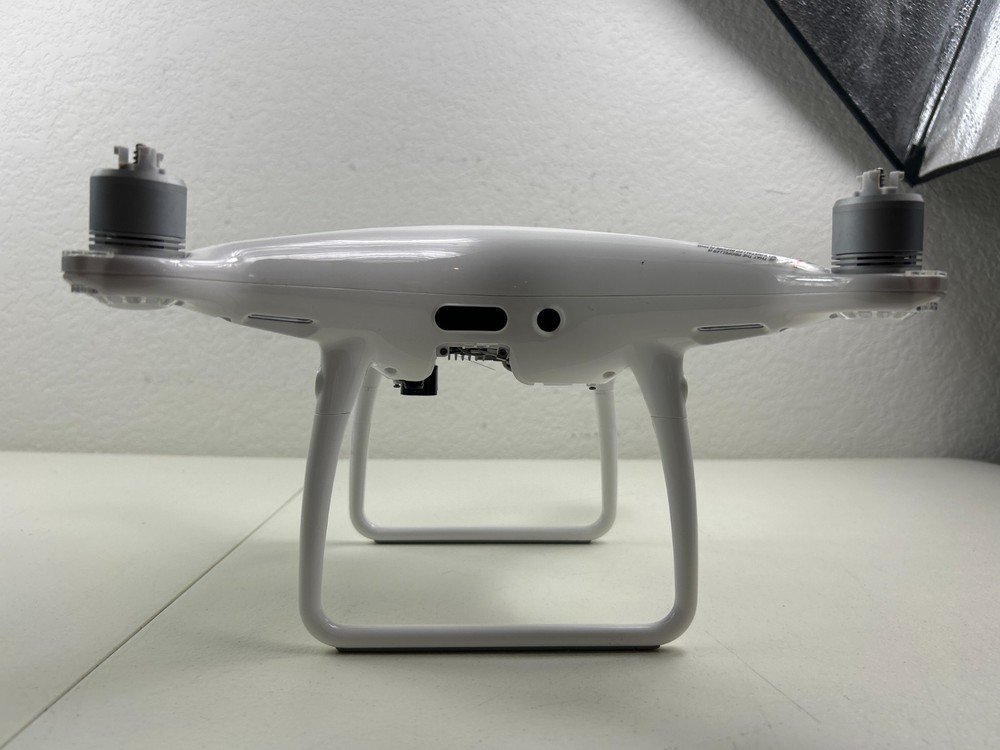 DJI Phantom 4 Pro 4K Camera Drone WM331A – Drone Only – No Camera -Used