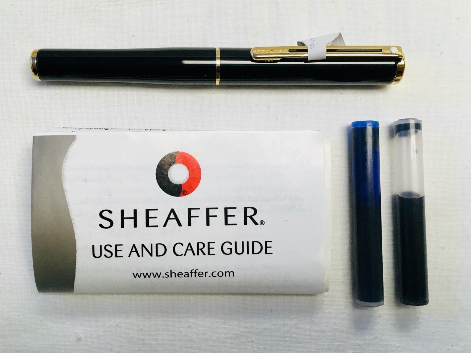 Sheaffer Agio COMPACT Black Lacquer "M Nib" Fountain Pen