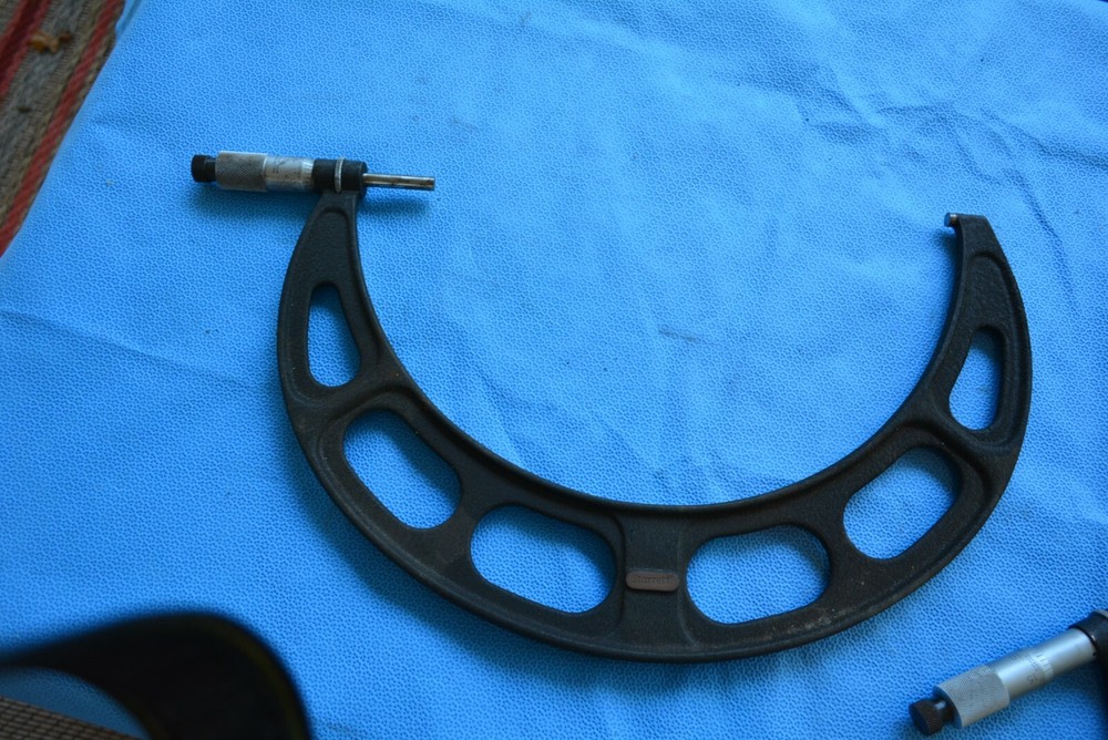 One Starrett OD Micrometer 11 " Machine Shop Auto Tool- Minor Rust-Works Smooth