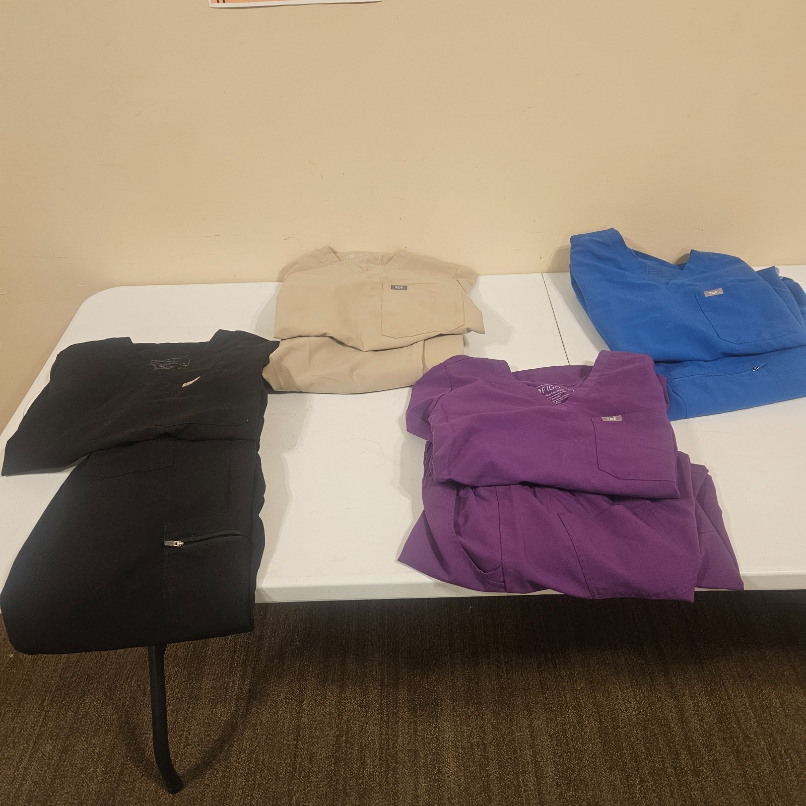 4 sets of Figs Women Catarina Scrubs size medium Lot