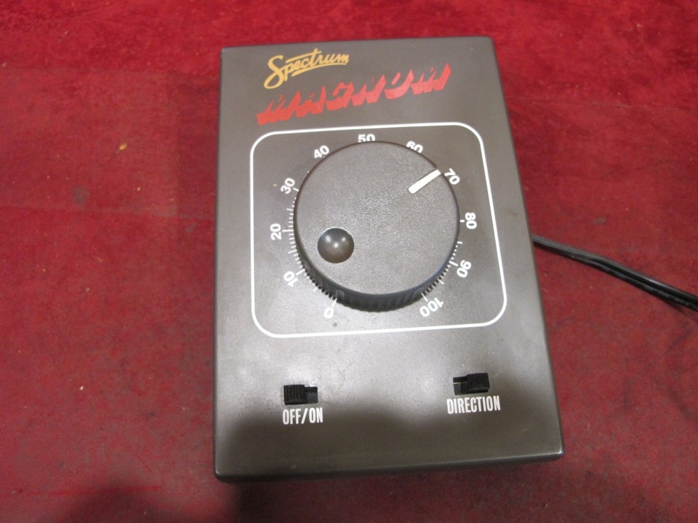 Spectrum Magnum 44-6681 Variable DC Transformer Train Controller