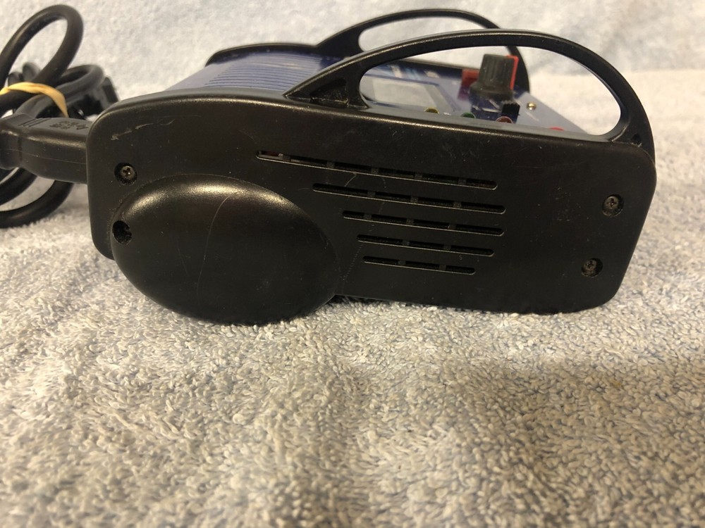 E-Flite Pinnacle Ac/Dc Peak Prediction Charger EFLC2020
