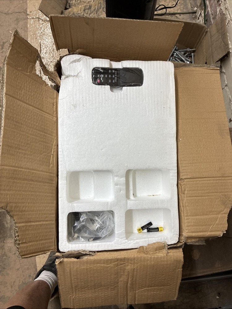 LP7651 Red Electronic Hanging Weighing Scale