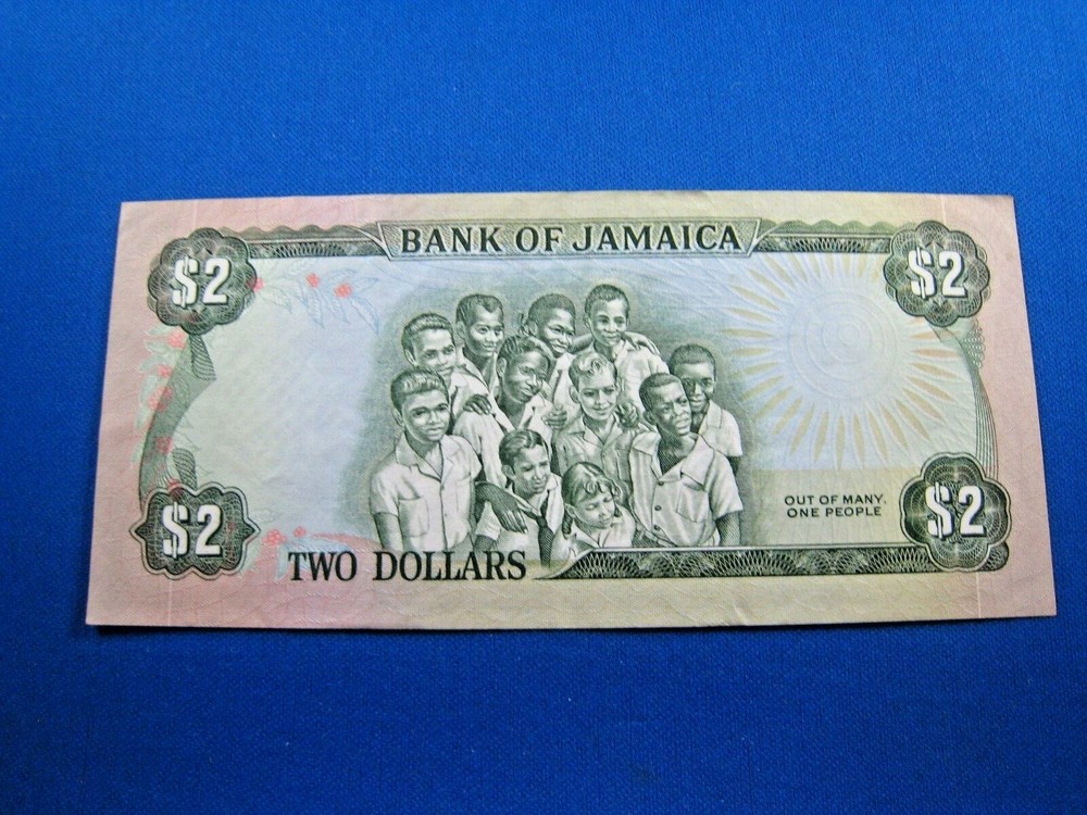 JAMAICA 1982 6 2 BANKNOTE