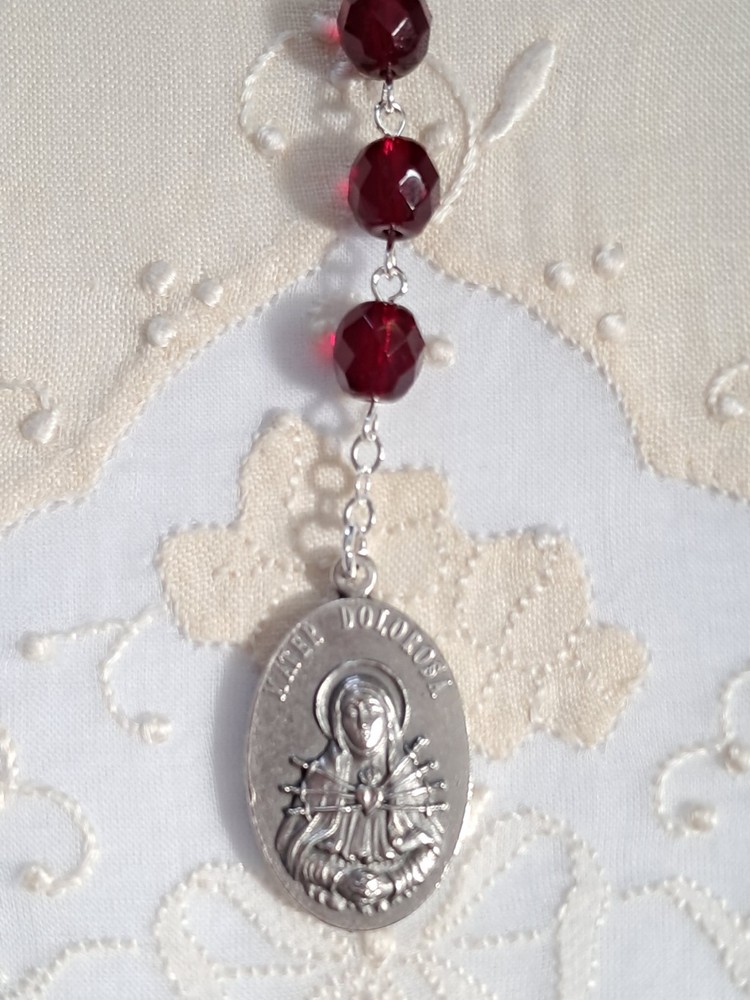 7 Sorrows Rosary Chaplet Dark Garnet Glass in Silver