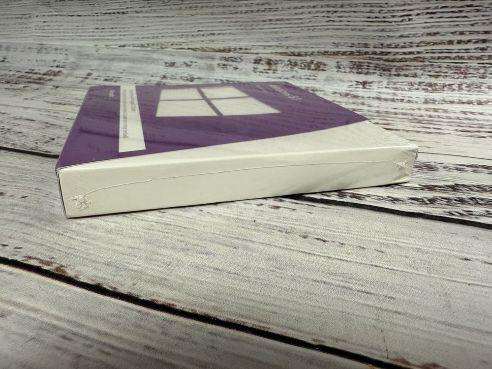 Microsoft Windows 8.1 Full Version 2014 32 & 64 Bit DVD New and Sealed!
