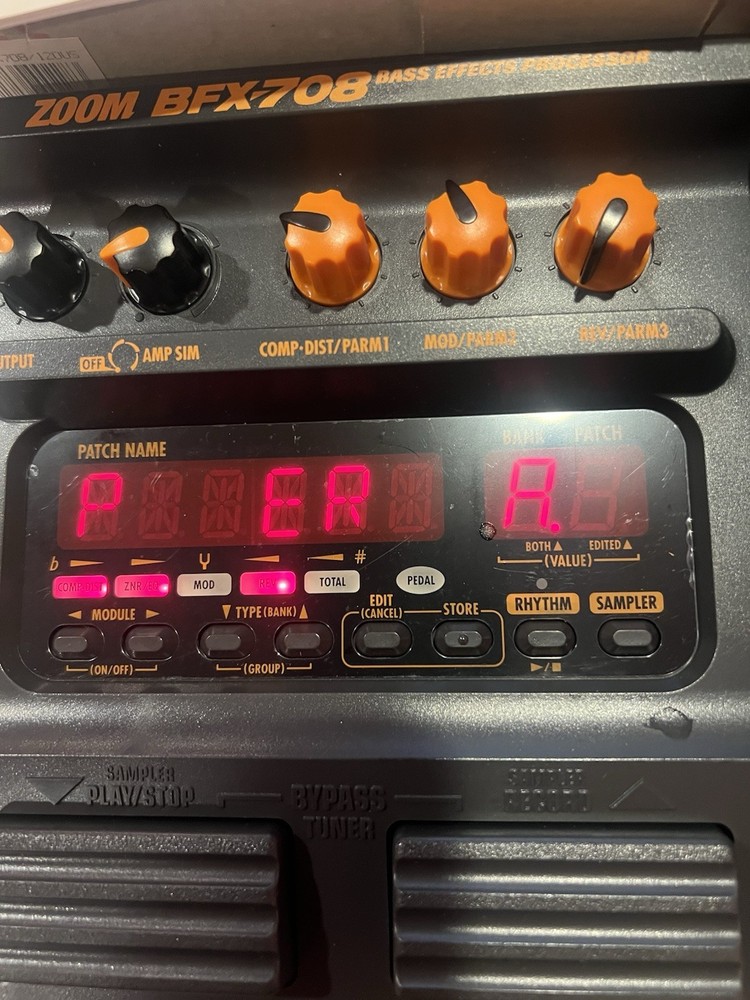 Zoom BFX-708 Bass Effects Processor