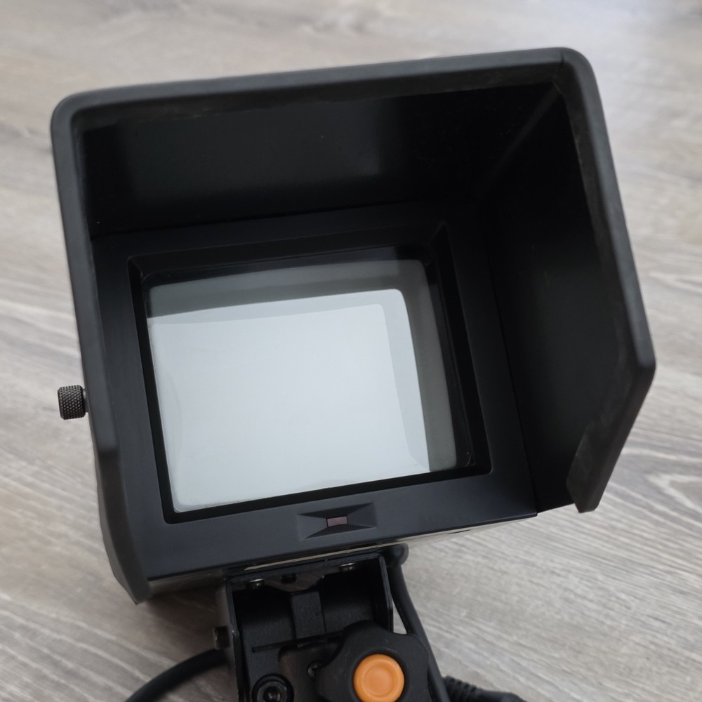 JVC VF-P400U 4" Monochrome Studio Viewfinder - Pro-Pull - Untested