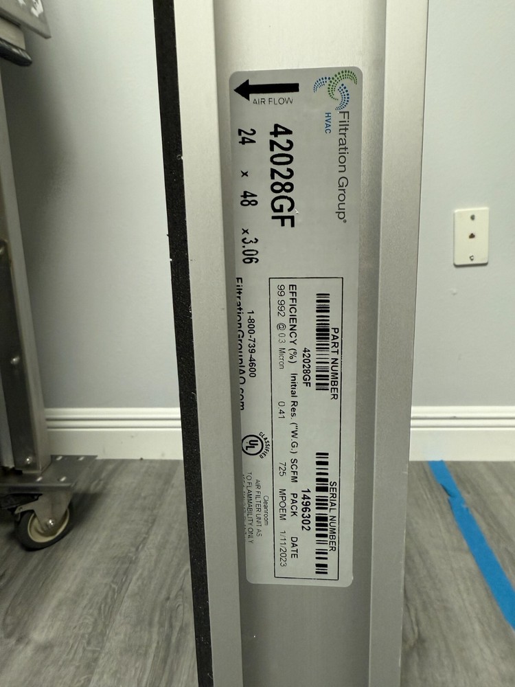 ISO Class 5 Compounding Isolator – Model VF-4USP