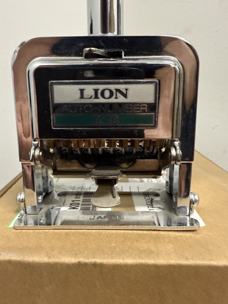 Lion Auto-number B-78