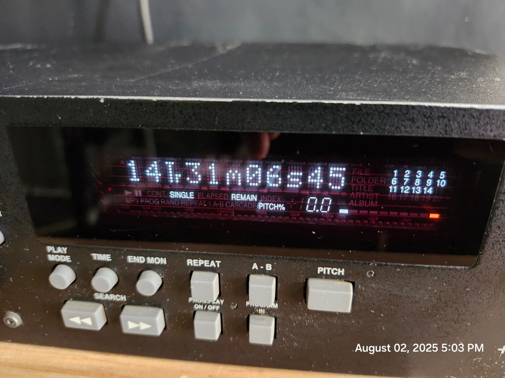 Vintage DENON DN-C635 Compact Disc / MP3 Player Rack Mount - Tested