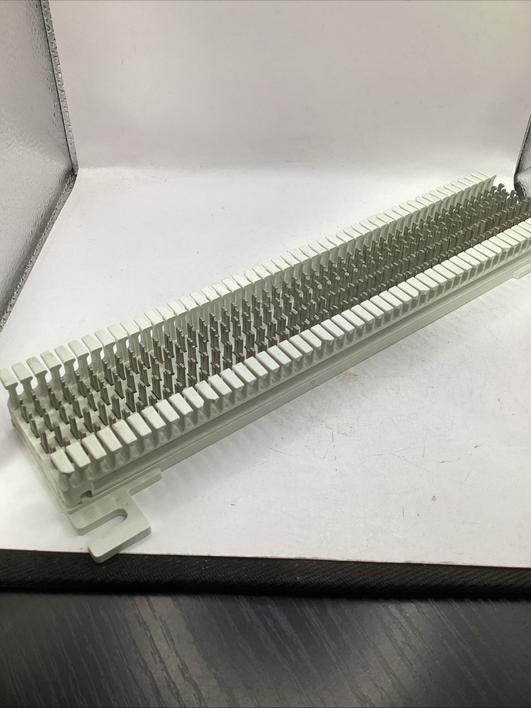 SIEMON S66M1-50 Network Interface Punch Down Block S66M150