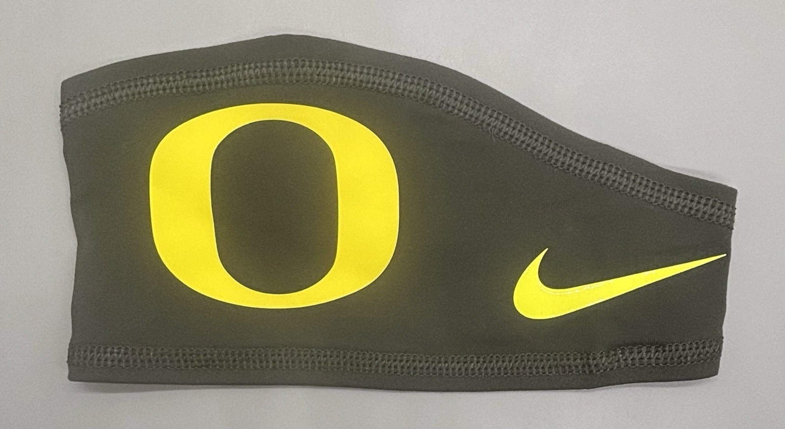 Nike Team Issued Oregon GO DUCKS PLAYER EXCLUSIVE Skull Wrap Cap 1 Size Fits NEW